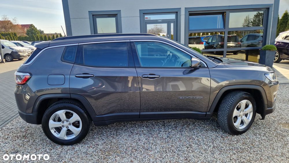 Jeep Compass 1.4 MultiAir Longitude - 27
