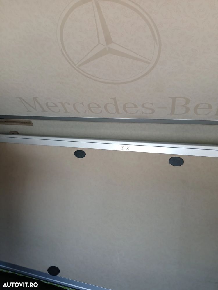 Mercedes-Benz Actros - 37