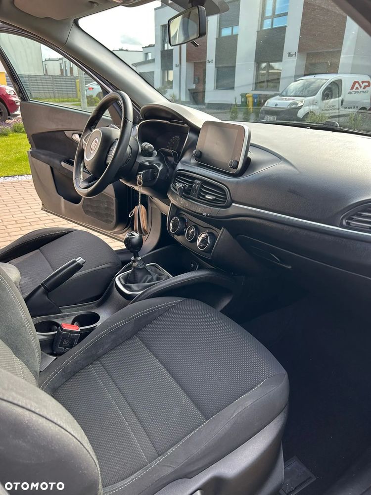 Fiat Tipo 1.4 T-Jet 16v Lounge - 8
