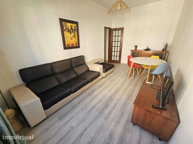 T1 Espaçoso 68 m² | Mobilado e Equipado | Bonfim | Setúbal - Grande imagem: 2/12