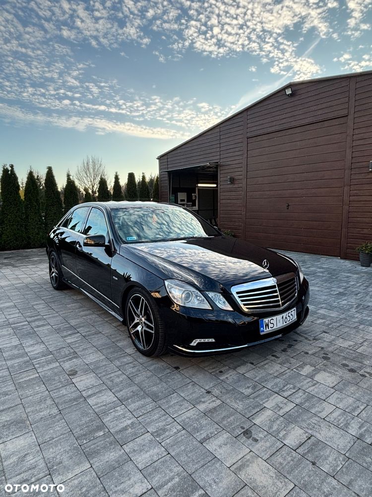 Mercedes-Benz Klasa E 350 CDI BlueEff Avantgarde - 40