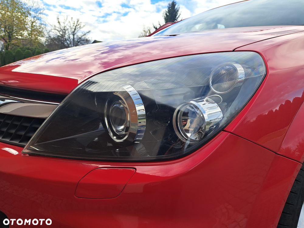 Opel Astra GTC 1.6 Sport - 17