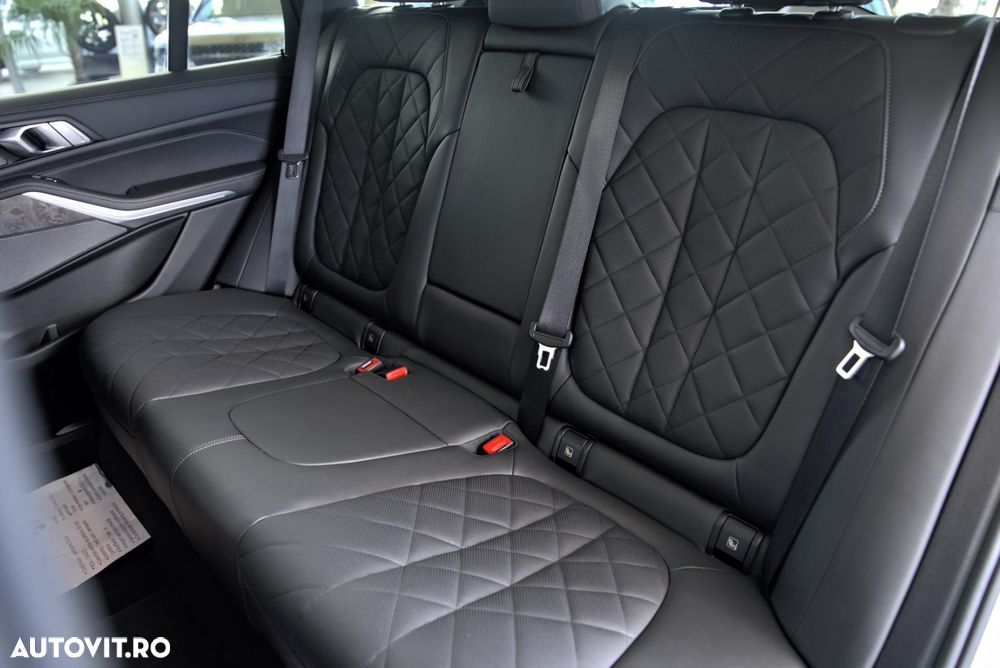 BMW X5 xDrive30d - 26
