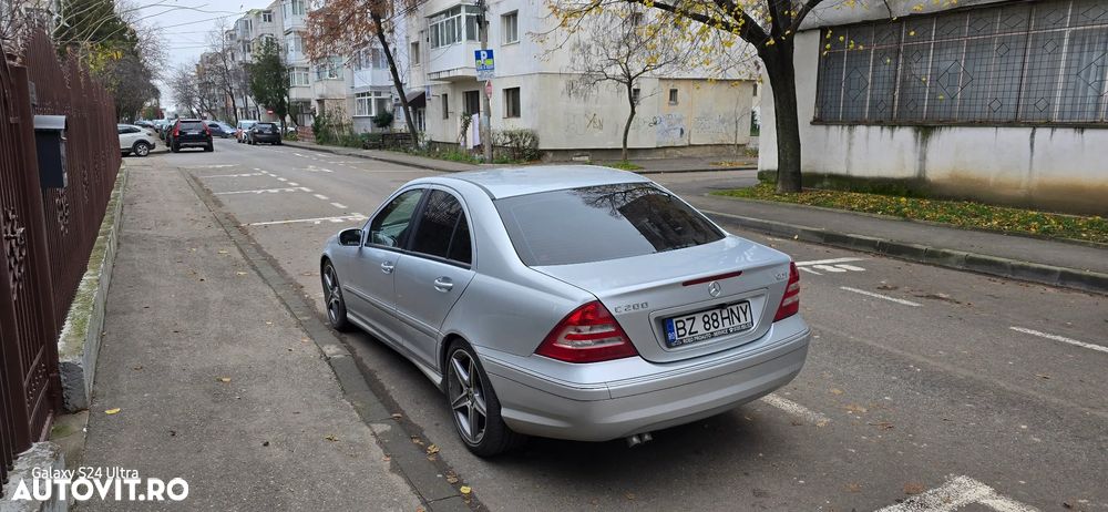 Mercedes-Benz C 200 CDI Automatik Avantgarde DPF Sport Edition - 8