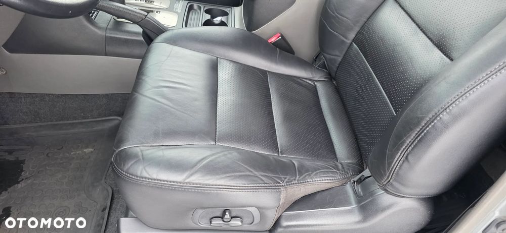 Mitsubishi Pajero 3.2 DID - 10
