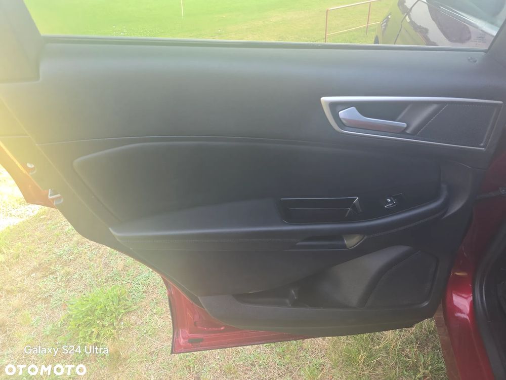 Ford Edge - 18