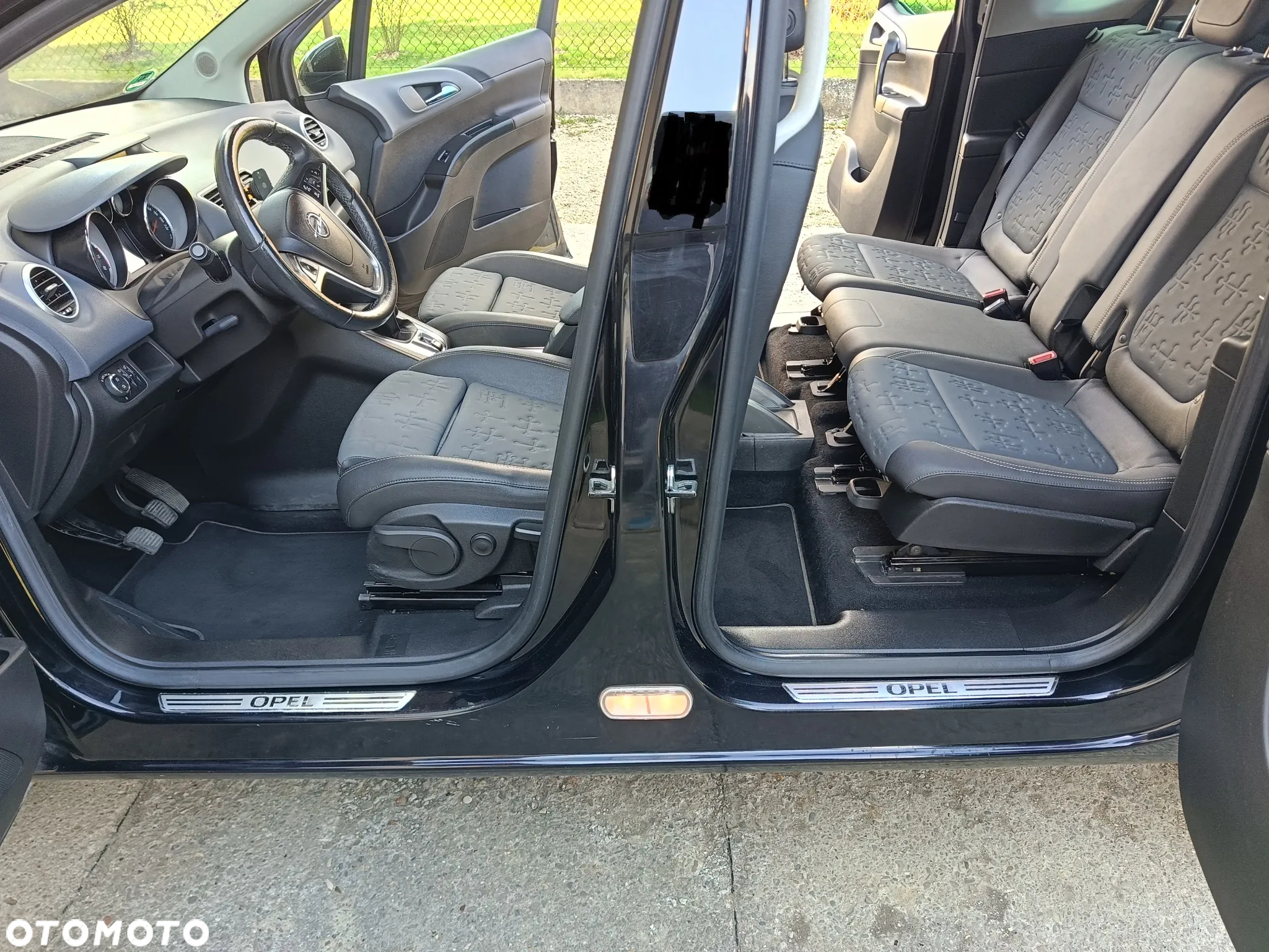 Opel Meriva 1.4 T Cosmo - 30