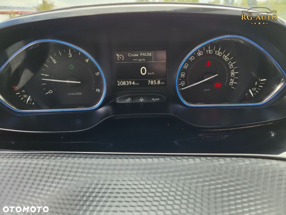 Peugeot 2008 - 31