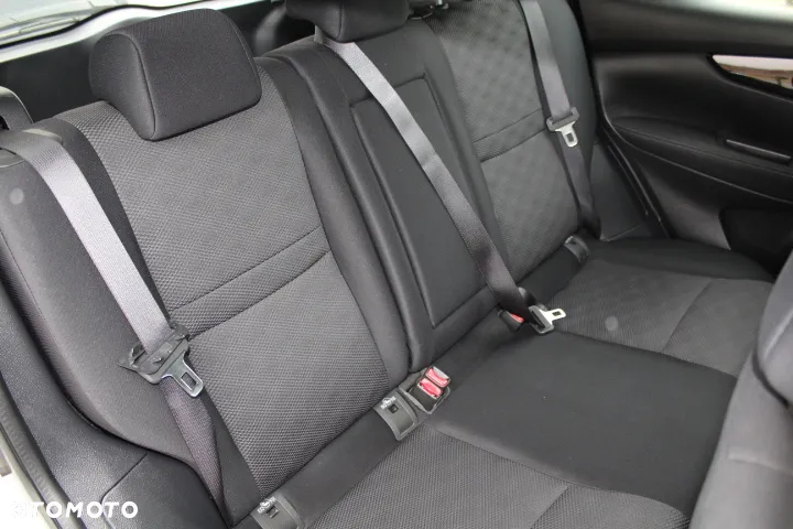 Nissan Qashqai - 16