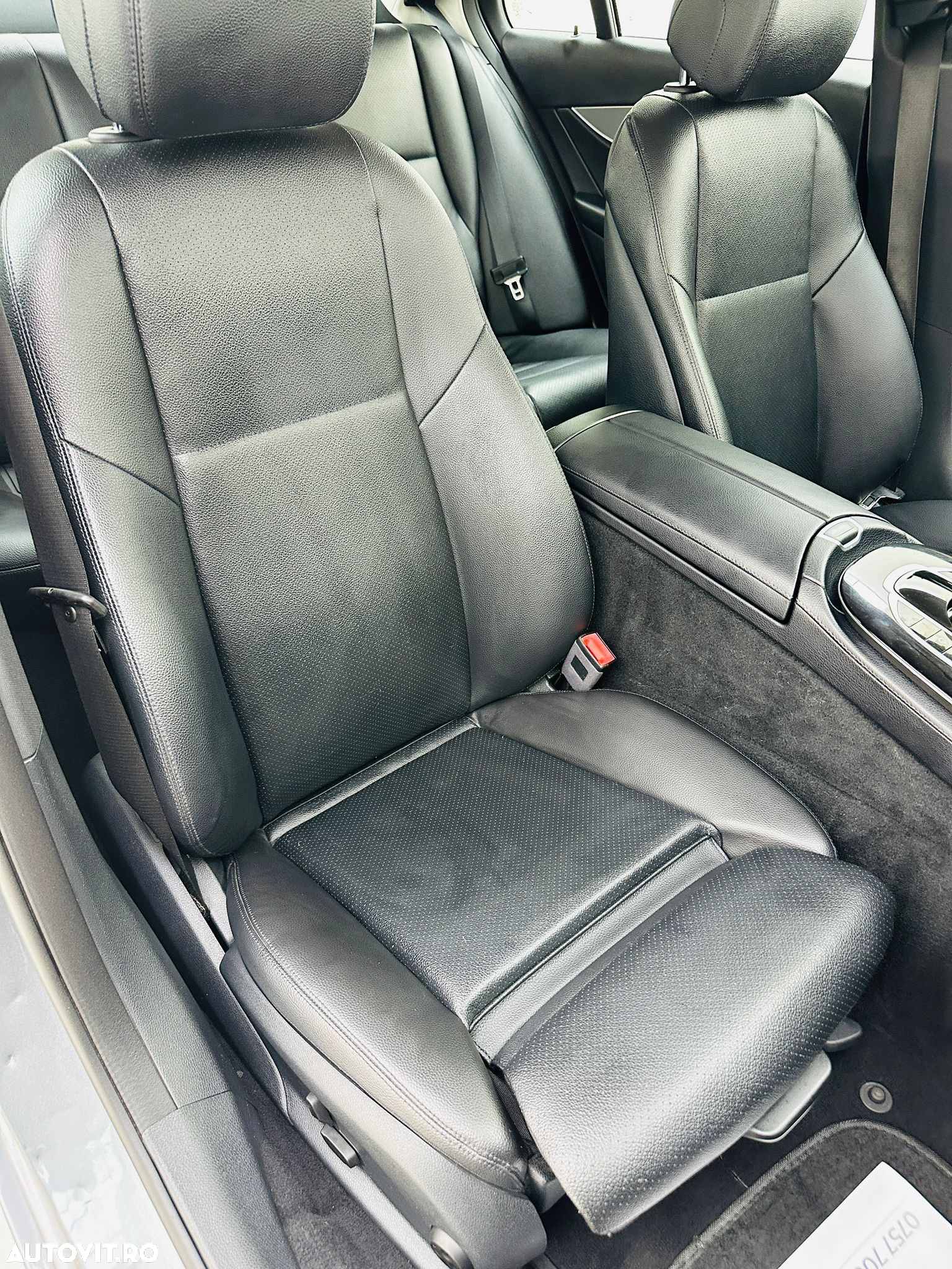Mercedes-Benz E - 20