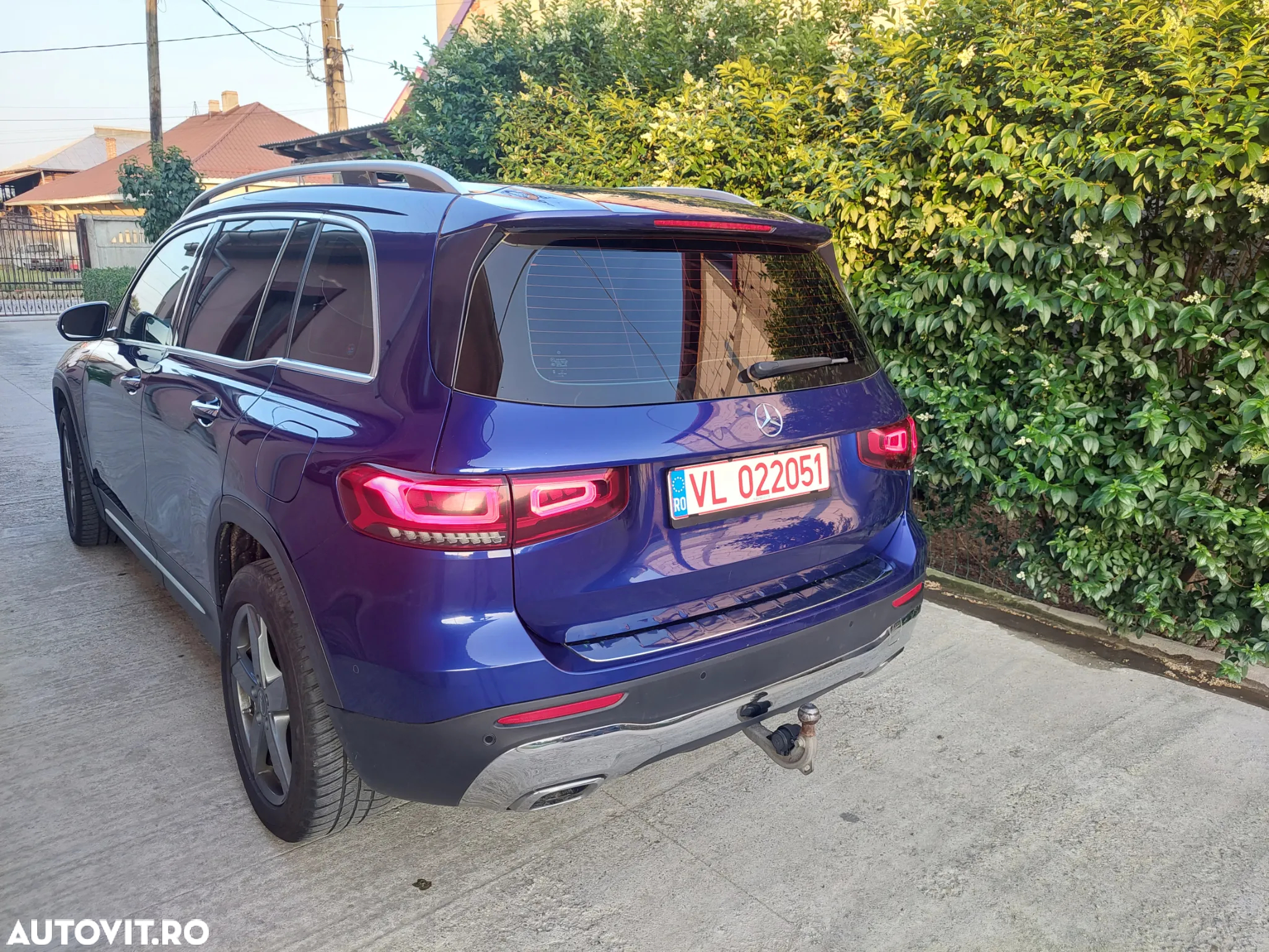 Mercedes-Benz GLB 200 d 4Matic 8G-DCT - 3