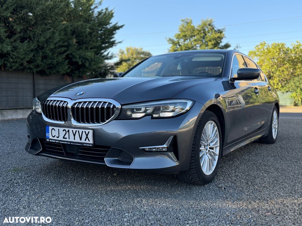BMW Seria 3 318d Aut. Luxury Line - 1