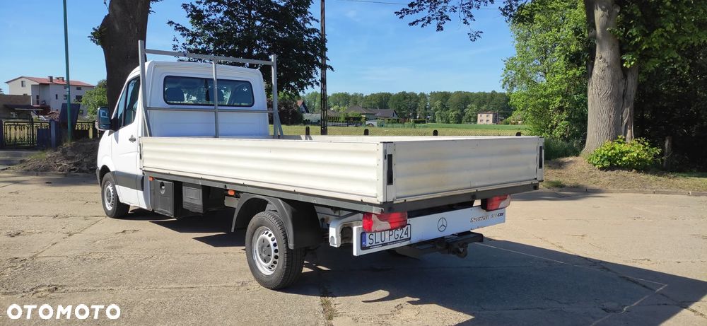 Mercedes-Benz Sprinter - 33