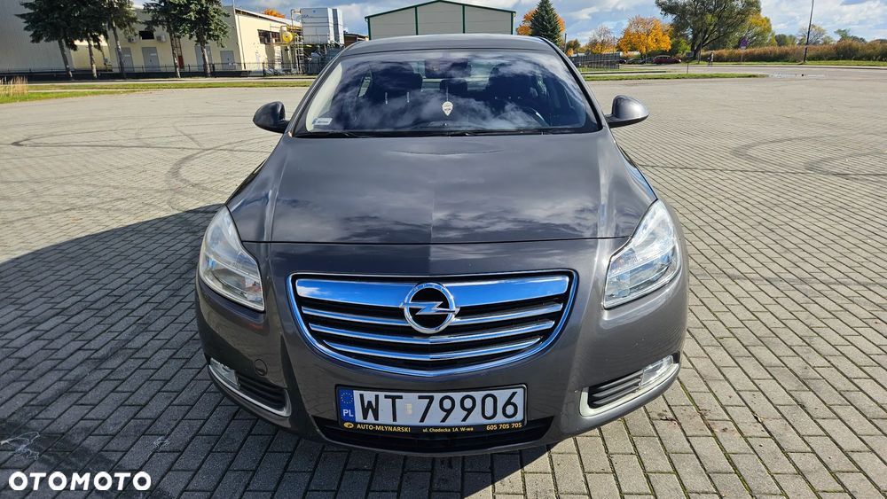 Opel Insignia 1.8 Sport - 2