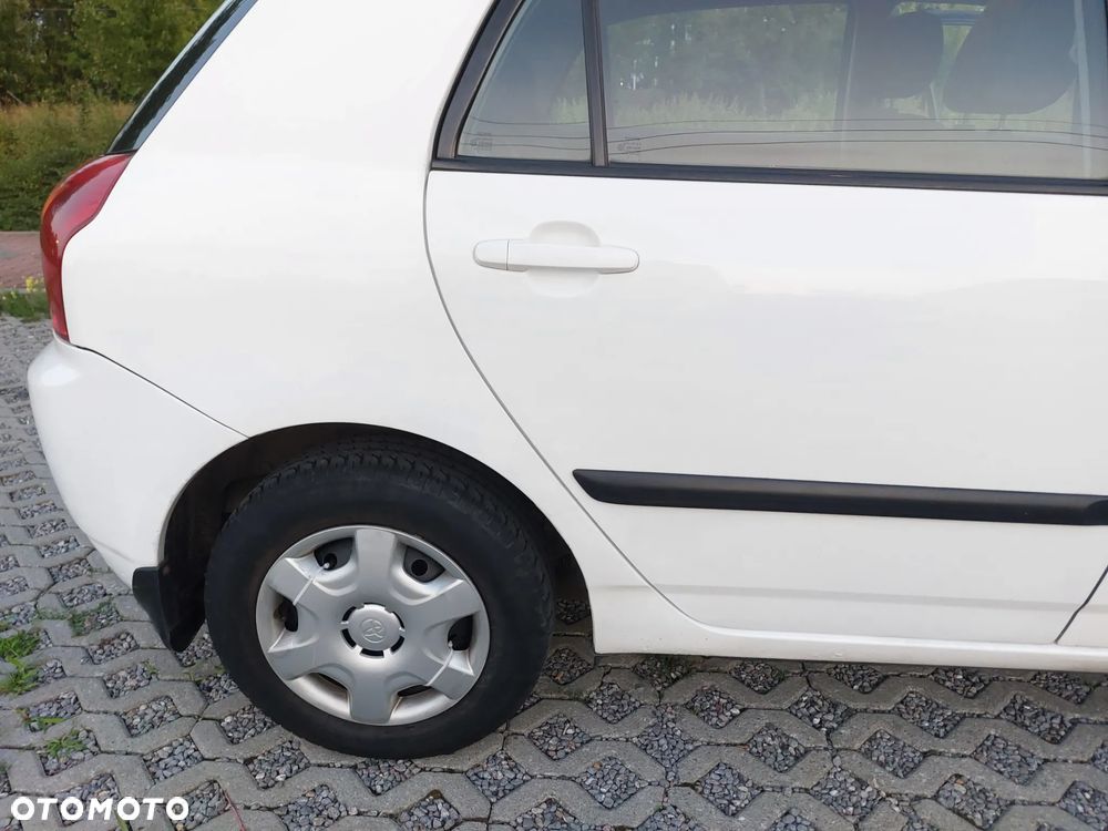 Toyota Corolla 1.4 VVT-i Base - 18