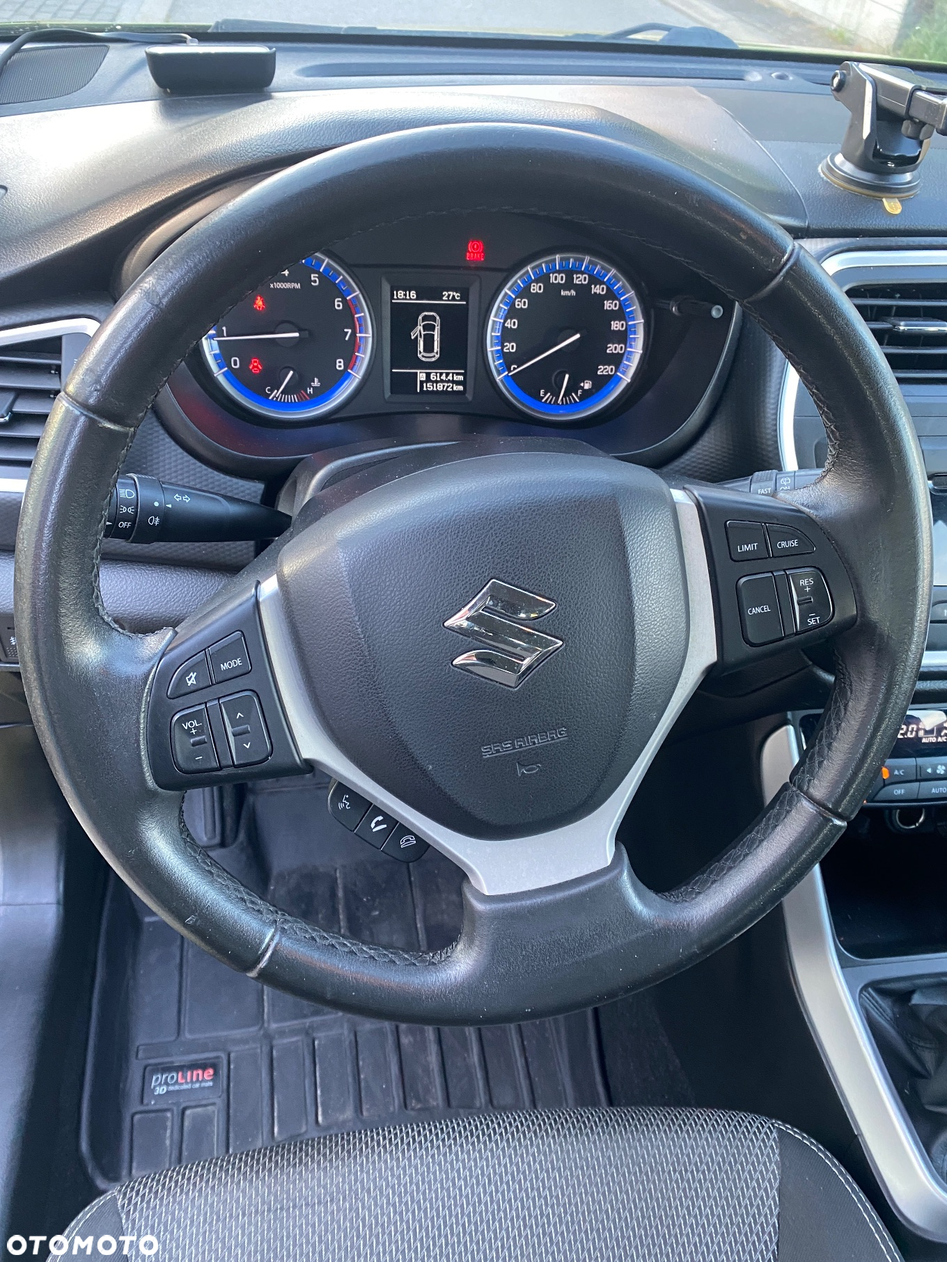 Suzuki SX4 S-Cross 1.6 Premium - 8