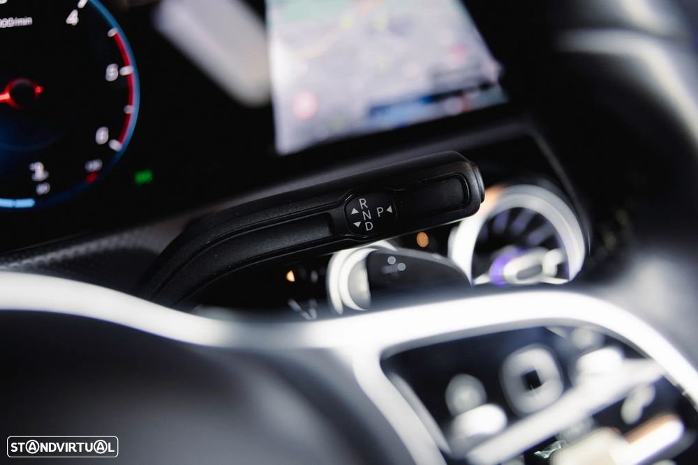 Mercedes-Benz A 180 d 7G-DCT AMG Line - 12