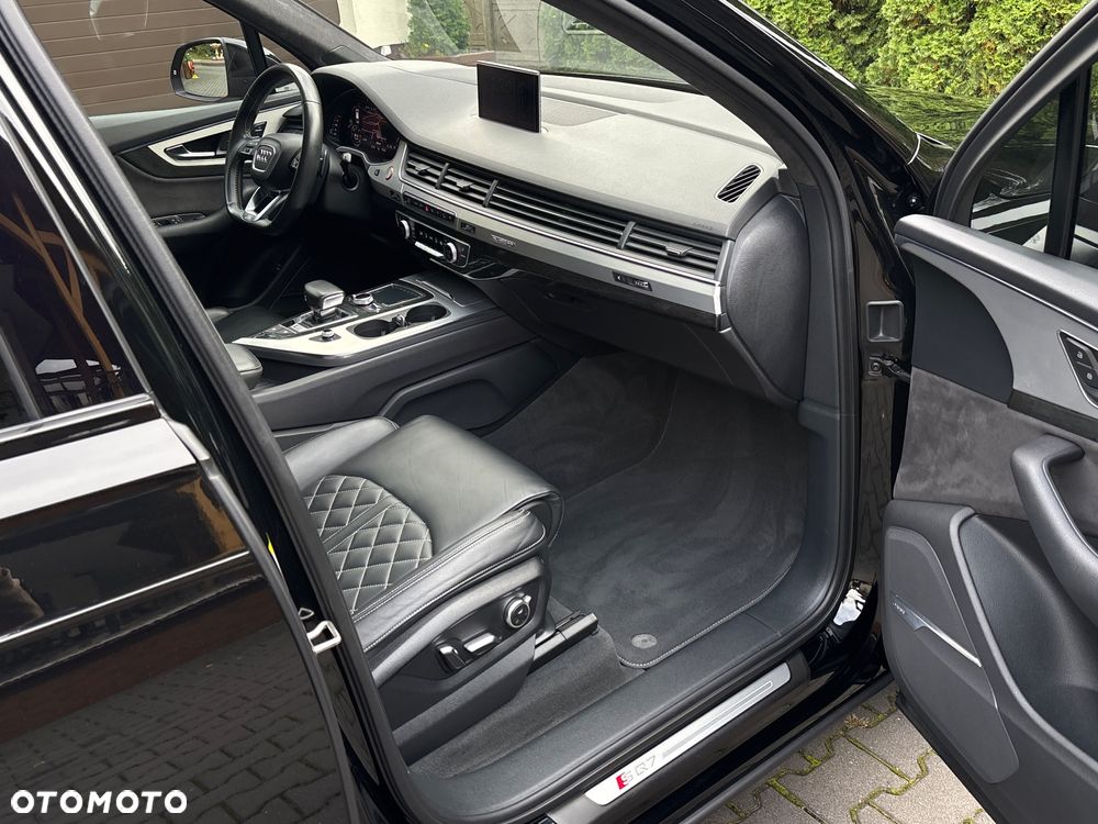 Audi SQ7 4.0 TDI Quattro Tiptronic - 25