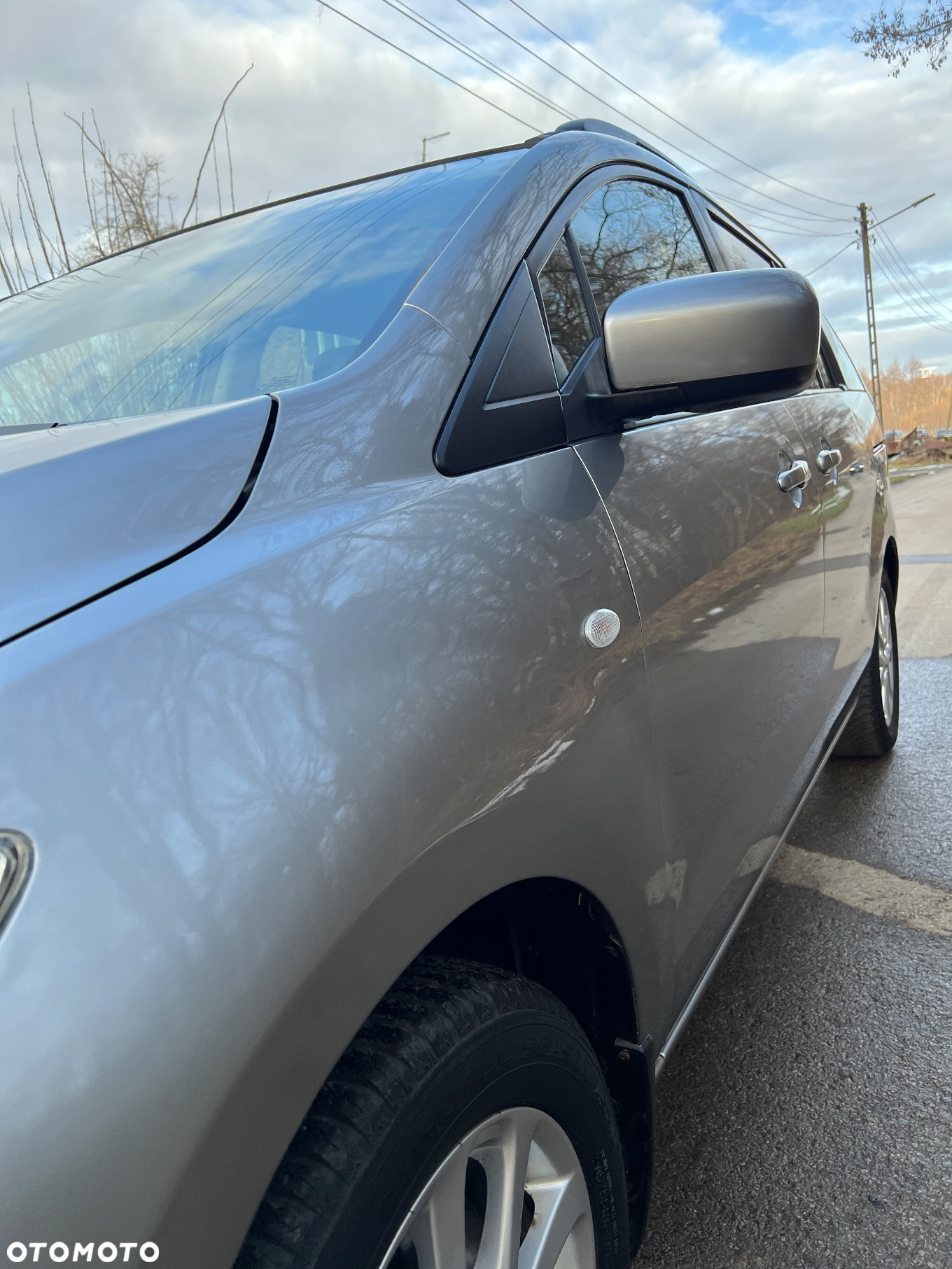 Mazda 5 1.8 Exclusive + - 20