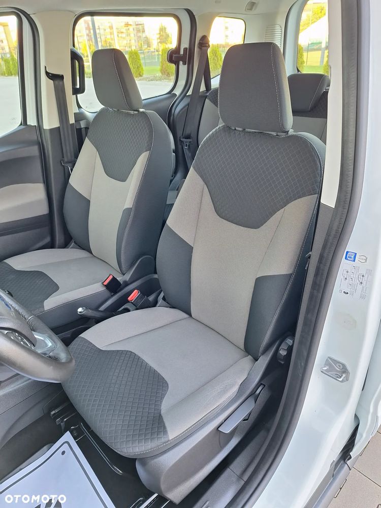 Ford Tourneo Courier 1.5 TDCi Trend - 8