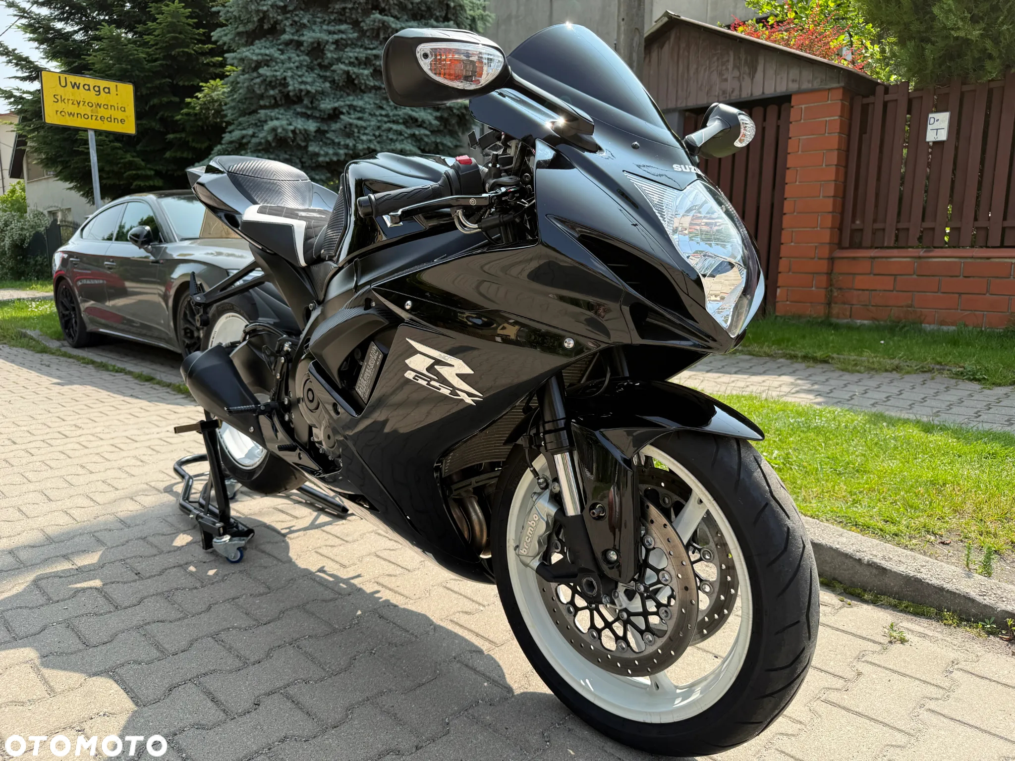 Suzuki GSX-R - 2