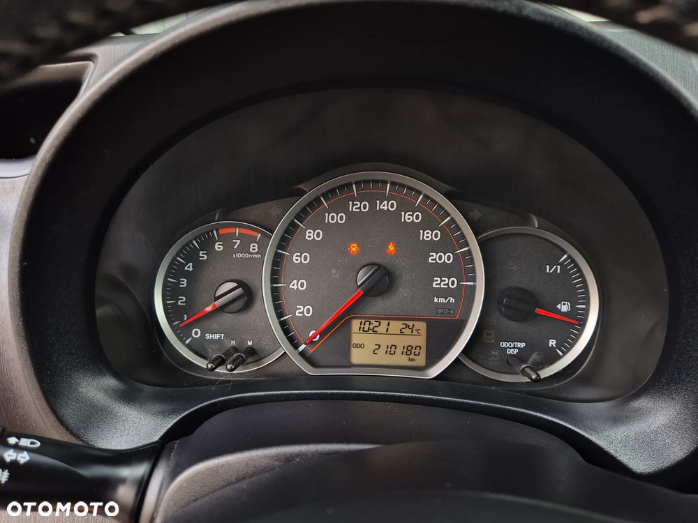 Toyota Yaris 1.33 Terra - 8