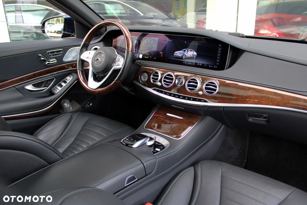 Mercedes-Benz Klasa S 560 L 4Matic 9G-TRONIC - 16