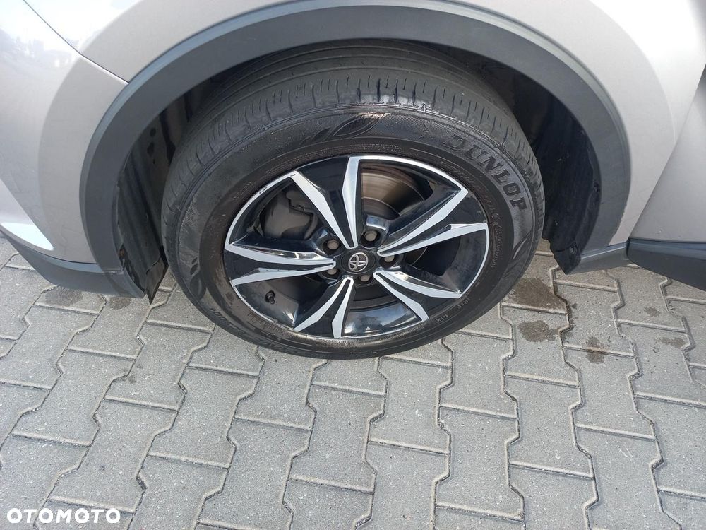Toyota C-HR 1.2 T Premium - 28