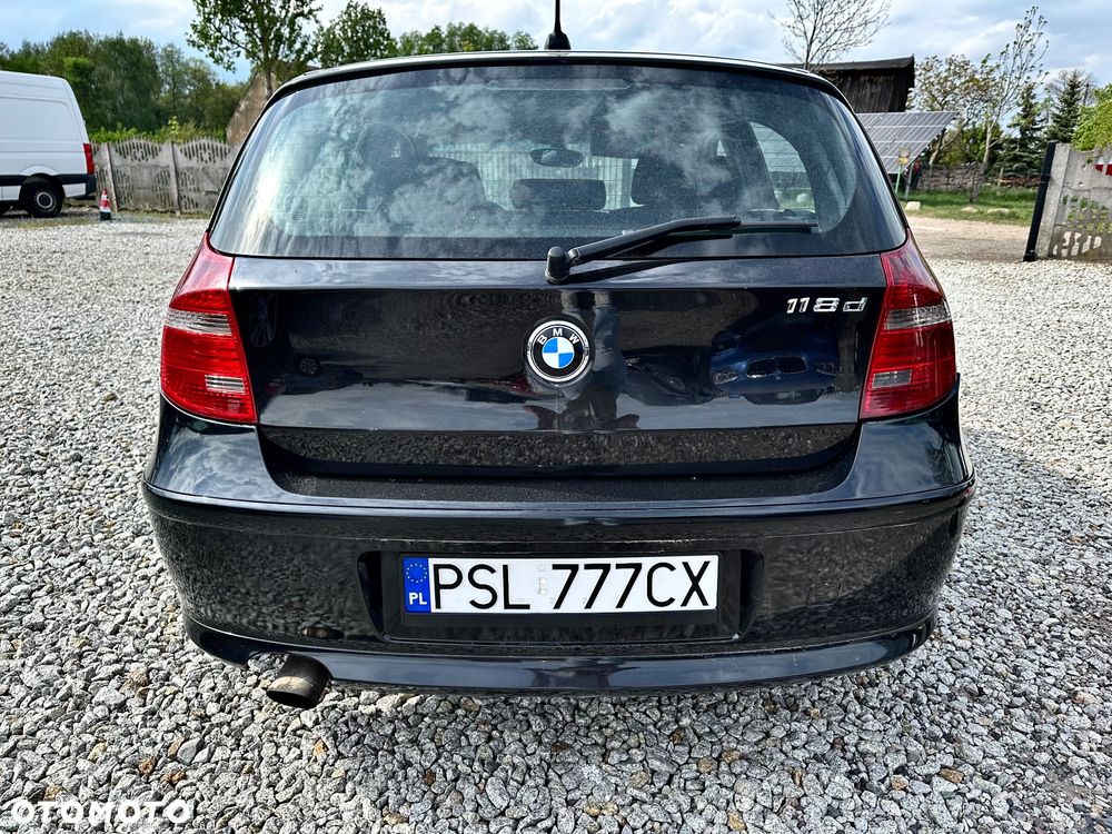 BMW Seria 1 118d DPF - 22