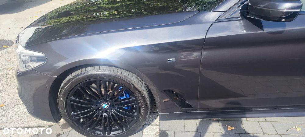 BMW Seria 5 530d xDrive M Sport sport - 23