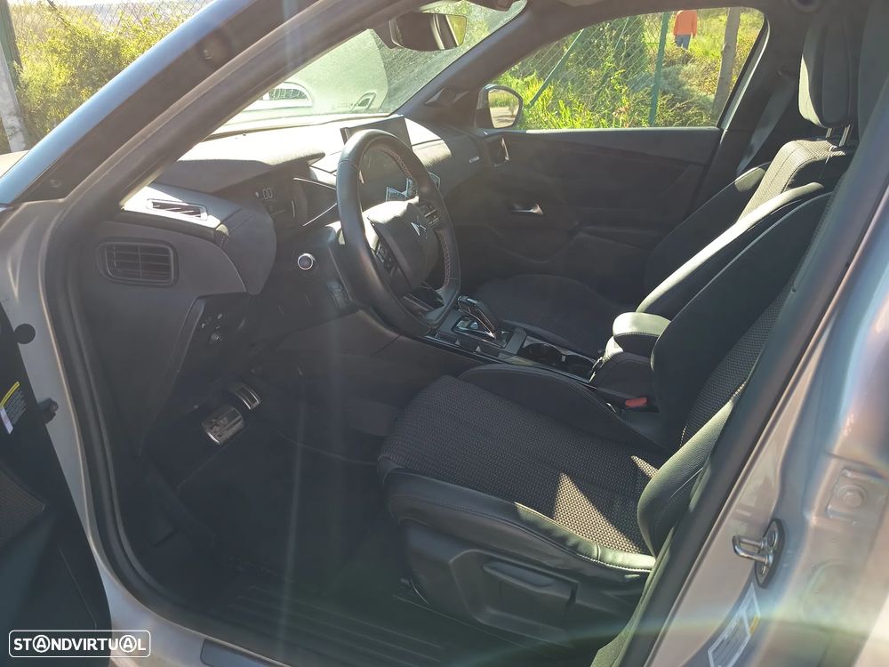 DS DS3 Crossback E-TENSE PERFORMANCE LINE - 17