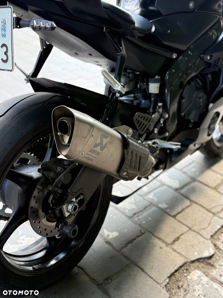 Yamaha R6 - 11