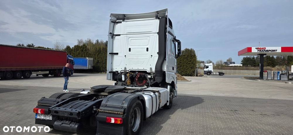 Mercedes-Benz ACTROS - 4