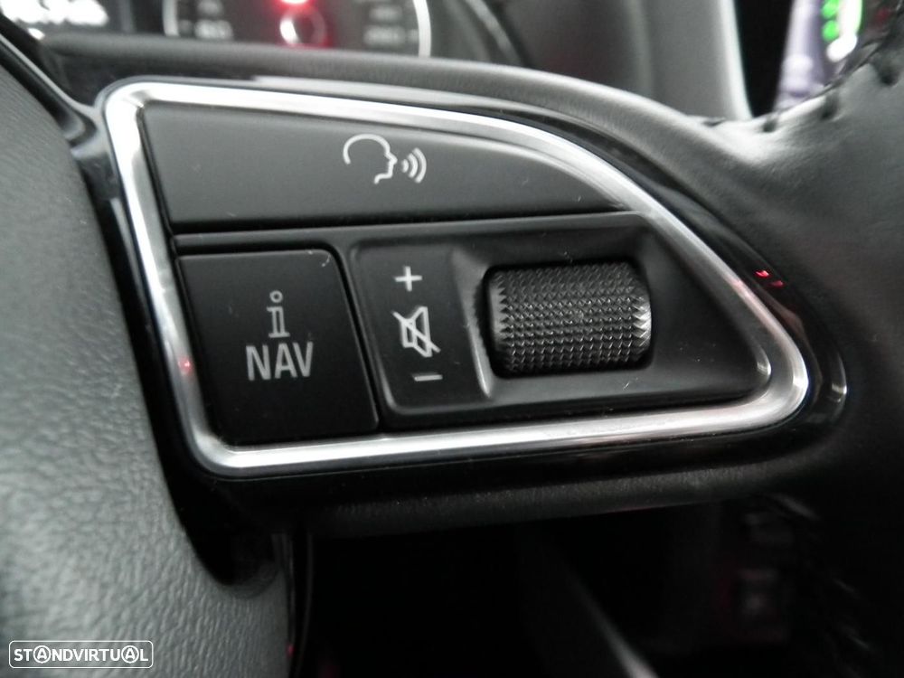 Audi Q5 2.0 TDi quattro S-line S-tronic - 30