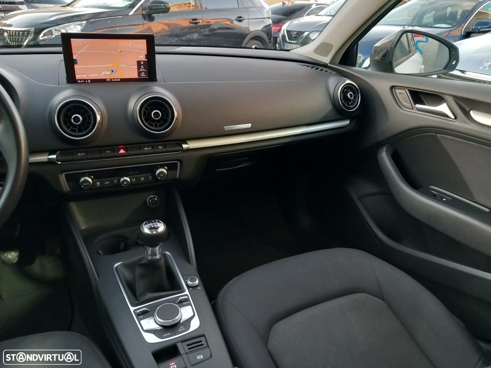 Audi A3 Limousine 1.6 TDI Sport - 14