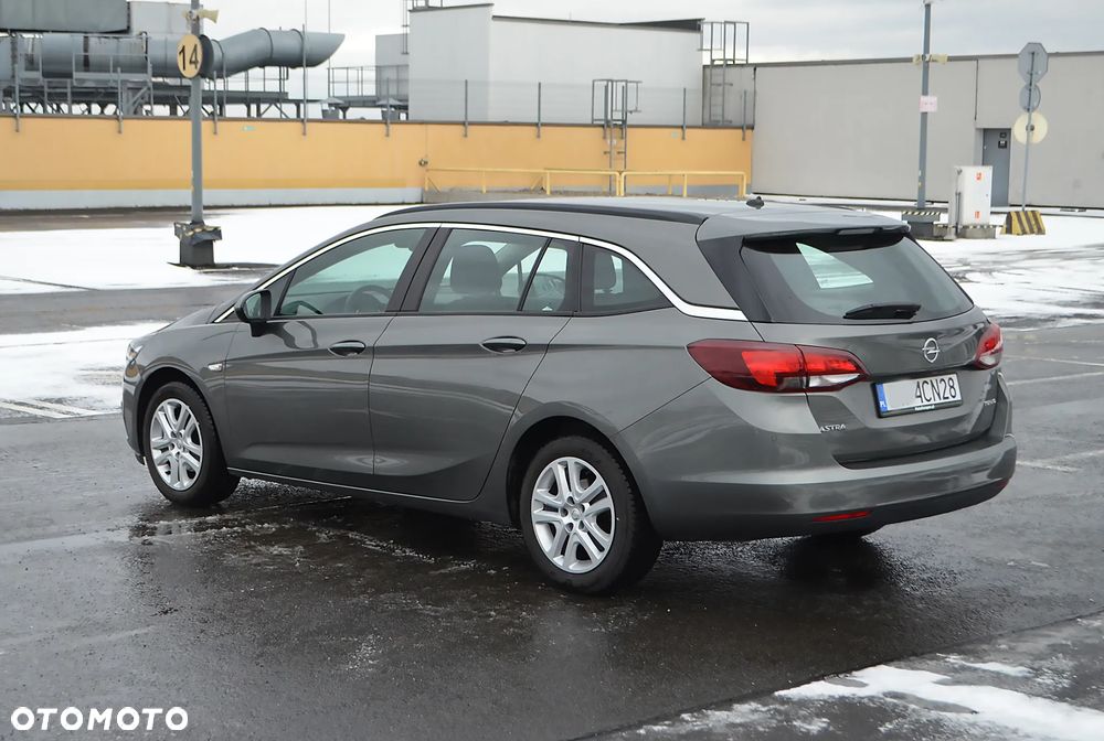 Opel Astra 1.4 T Dynamic - 33