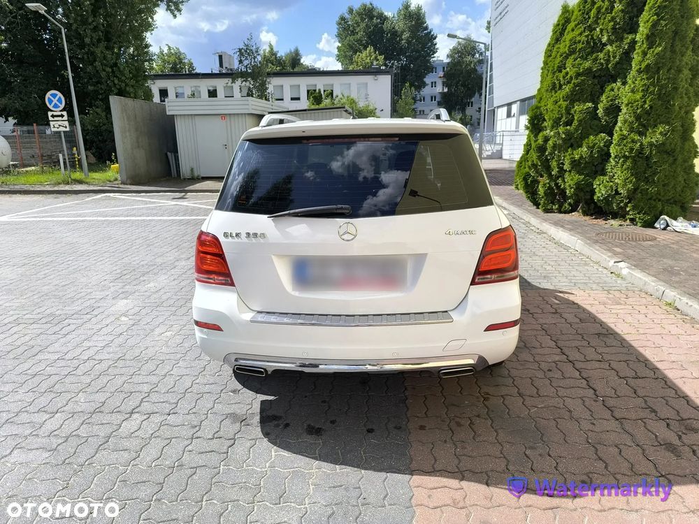 Mercedes-Benz GLK 350 4-Matic - 24