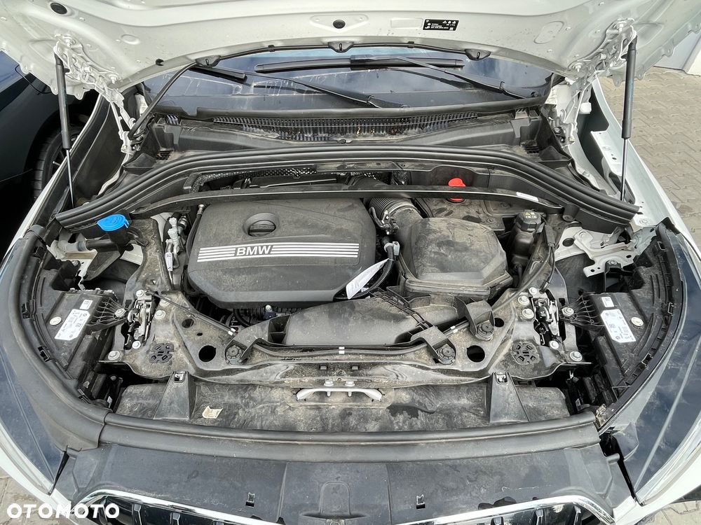 BMW X1 sDrive18i xLine - 14