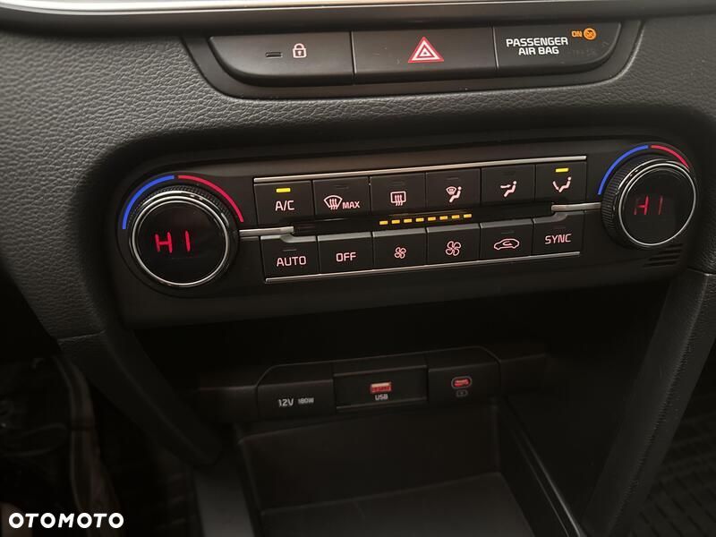 Kia XCeed 1.5 T-GDI M DCT - 16