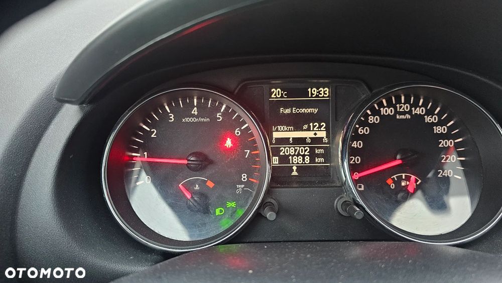 Nissan Qashqai 1.6 Visia - 14