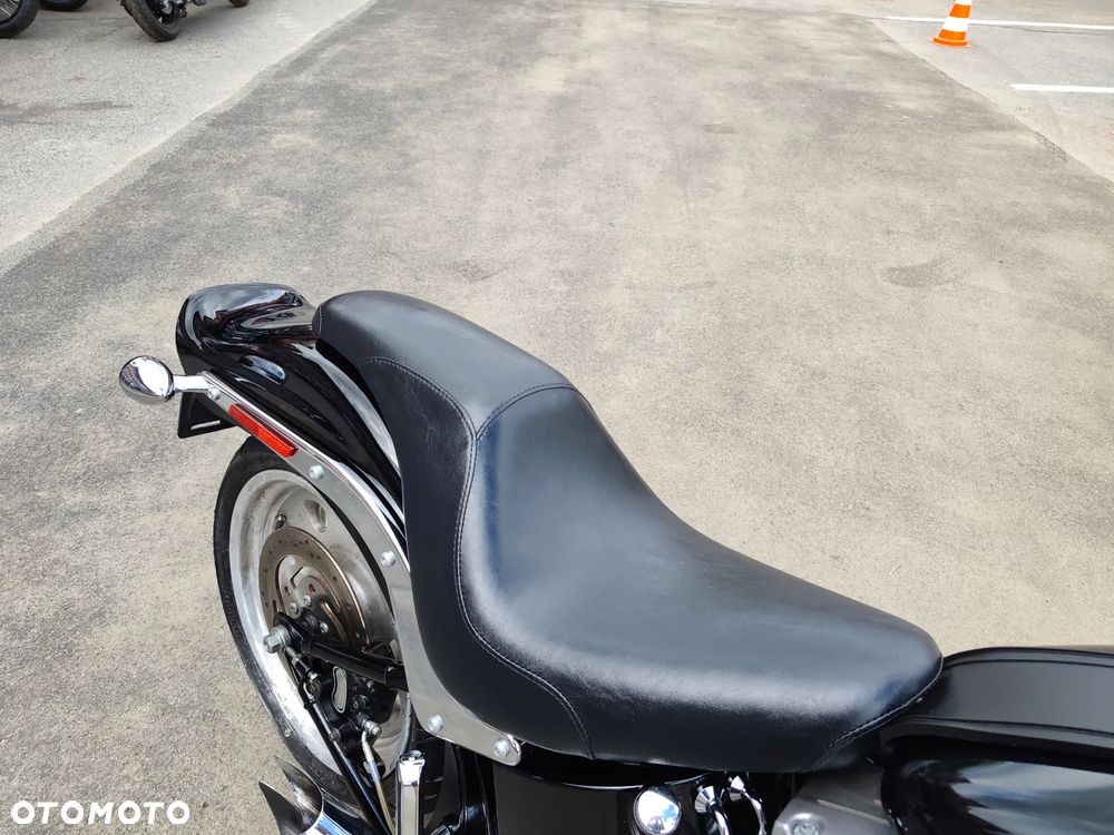 Harley-Davidson Softail Standard - 26