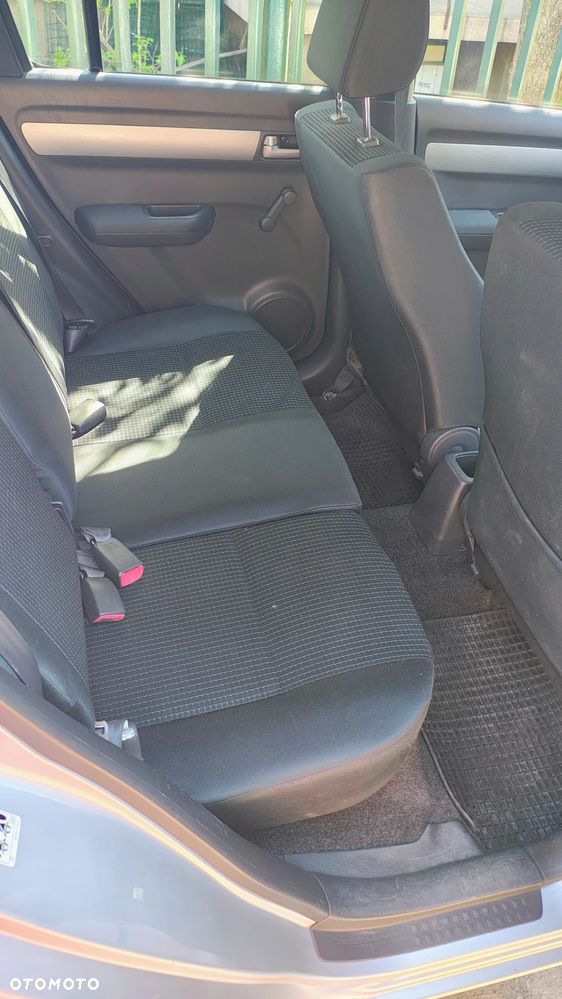 Suzuki Swift 1.3 Limited 25 - 9