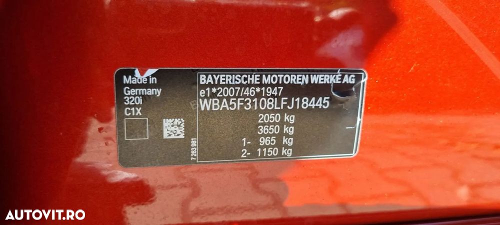 BMW Seria 3 320i AT - 23