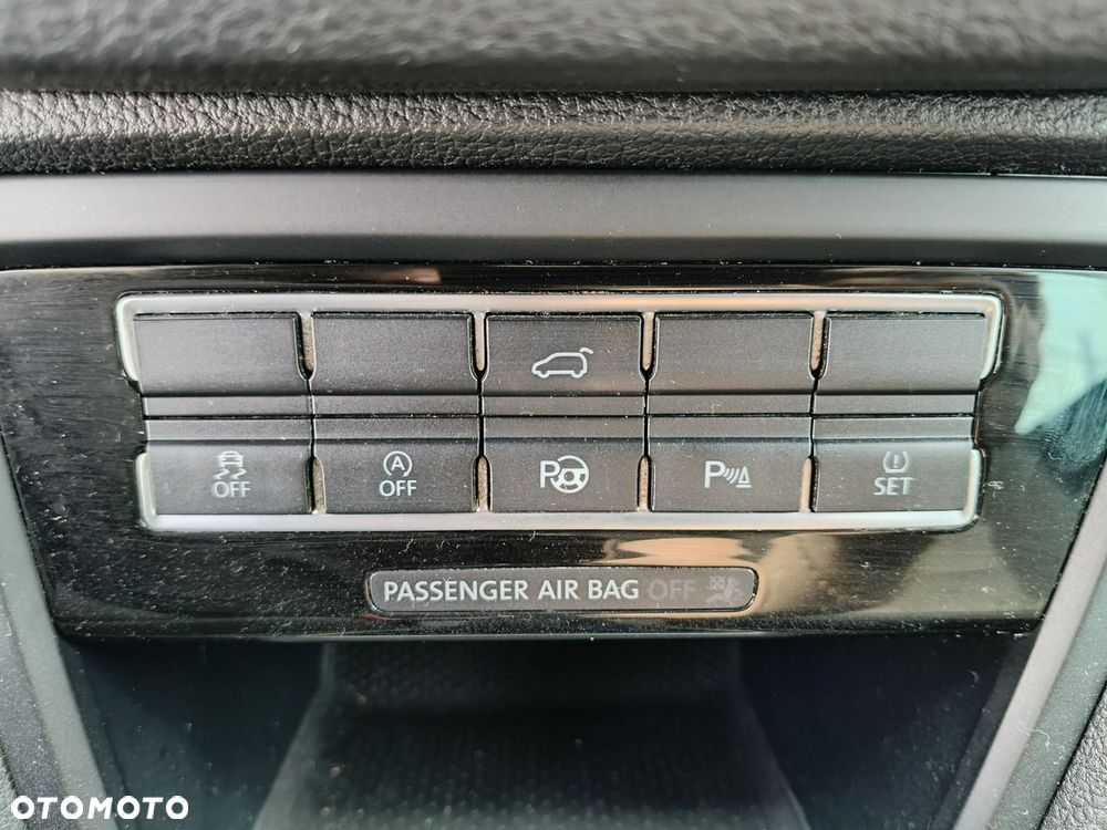Volkswagen Sharan - 21