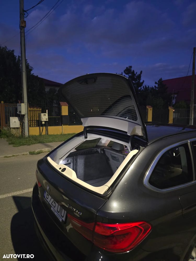 BMW Seria 5 520d xDrive AT - 22