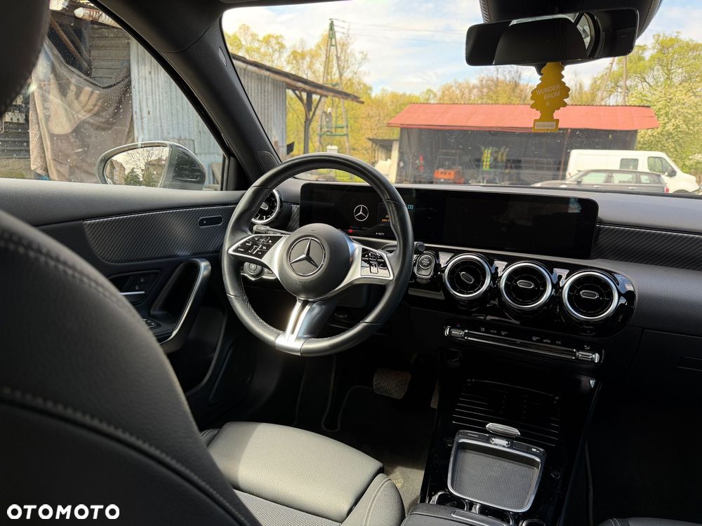 Mercedes-Benz Klasa A 180 7G-DCT Advanced Progressive - 6