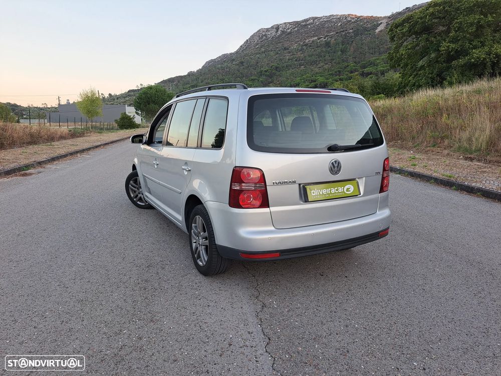 VW Touran 1.9 TDi Conceptl BlueM. 7L - 23