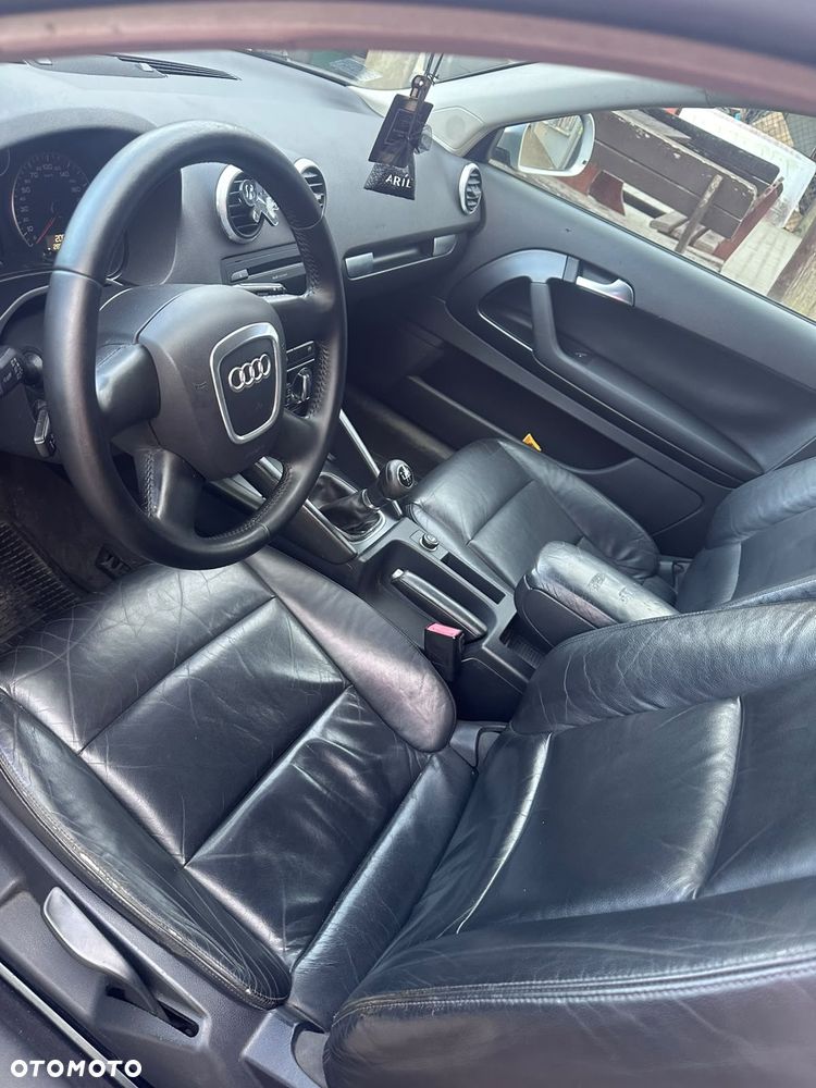 Audi A3 3-drzwiowe 1.9 TDI Ambiente - 7