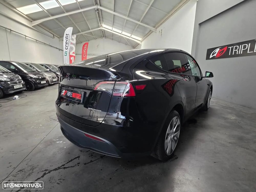 Tesla Model Y Long Range Dual Motor AWD - 7