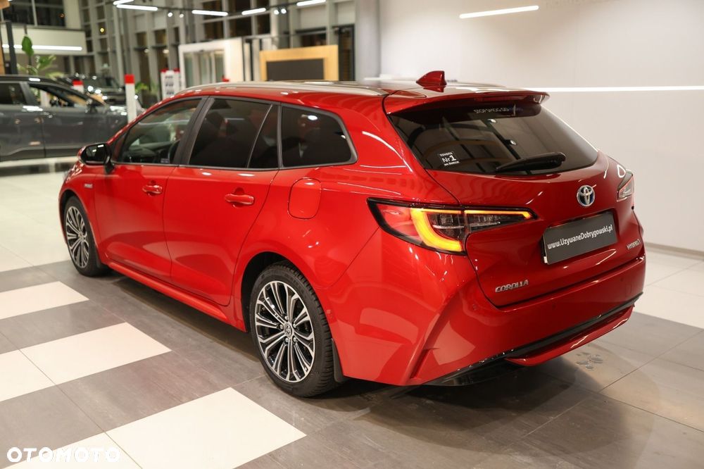 Toyota Corolla - 4